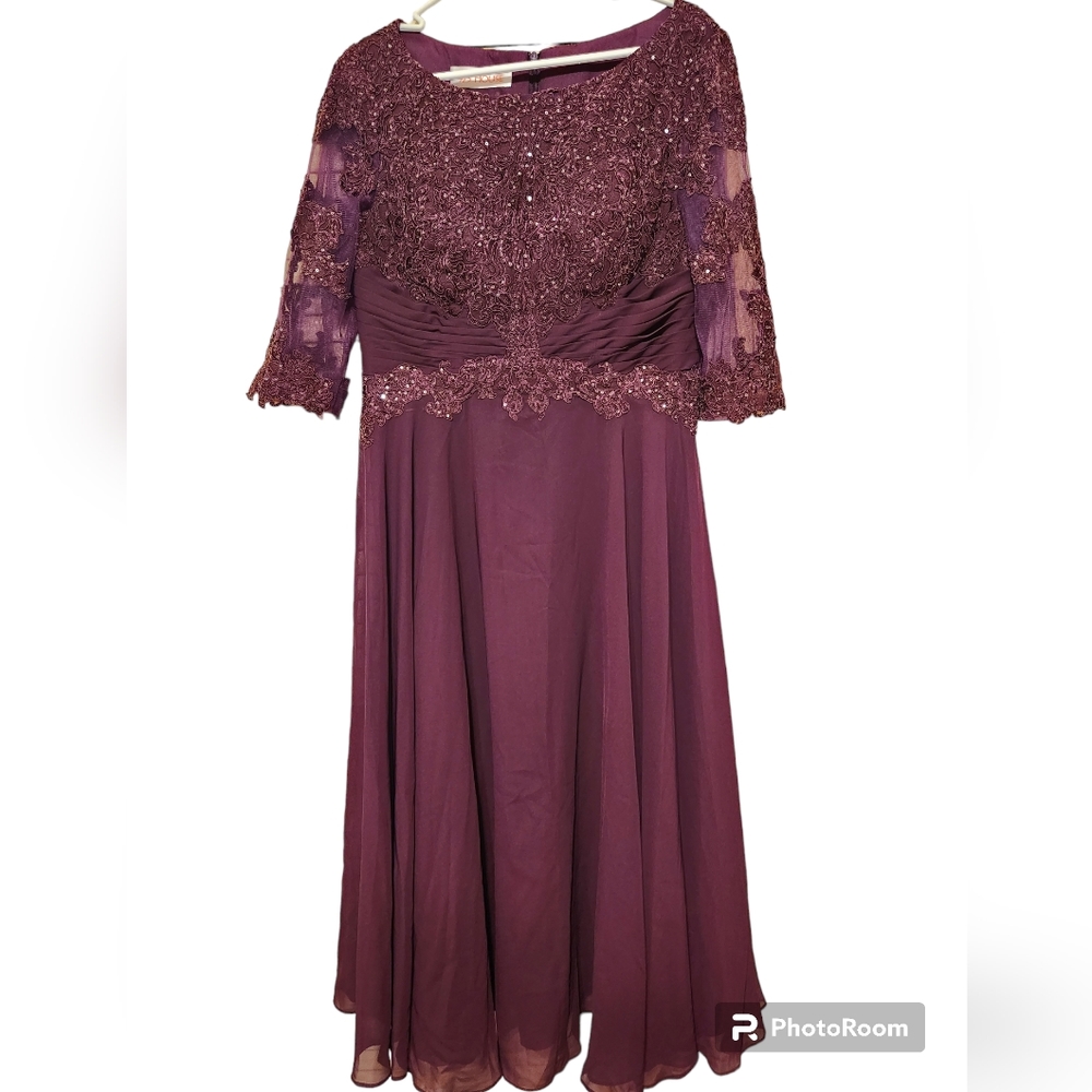 NWT Formal Beaded Dress MOB A-line Scoop Neck Tlength Purple Sz 12 Chiffon Lace